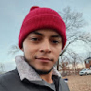 Meet your Posher, Moisés